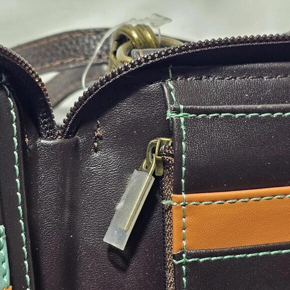 Chala Dog Faux Leather Wallet Crossbody Bag Burgundy Cell Phone Holder - Picture 6 of 6